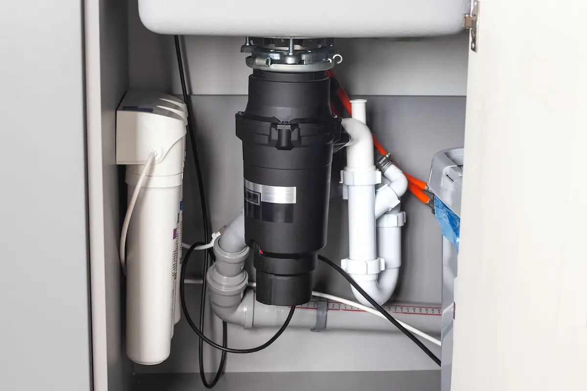 Read more about the article Foods That Damage a Garbage Disposal